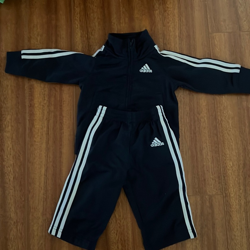 Adidas baby track suit in navy blue 9M